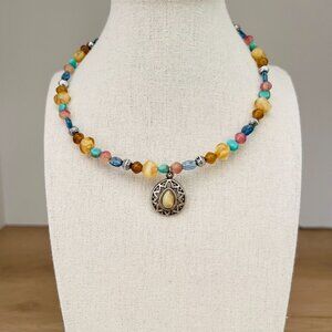 Handmade Memory Wire Choker Agate Pendant & Multicolored Beads / 90s Aesthetic